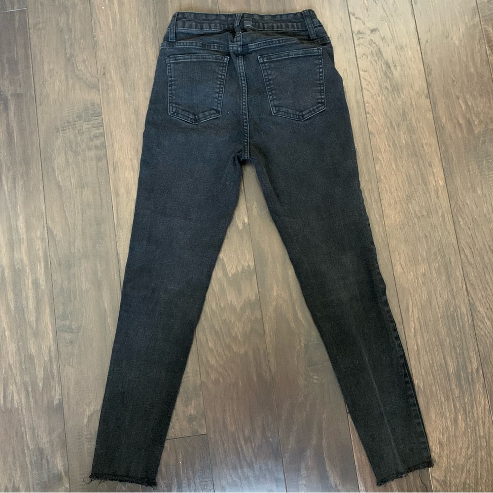 Harper Heritage Women’s Black Ripped Skinny Jeans - Picture 4 of 5
